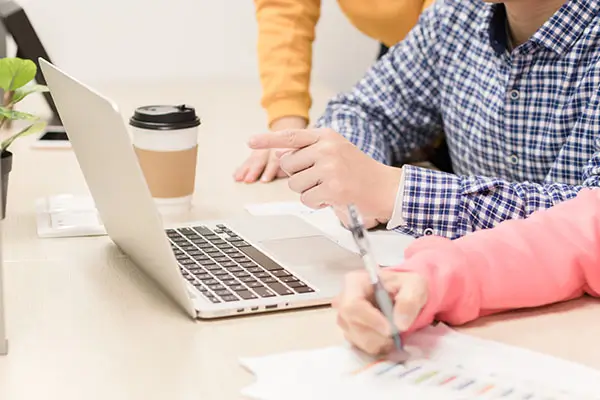 公司文化墙介绍篇章