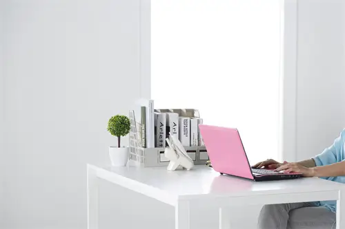 伯俊模型公司介绍